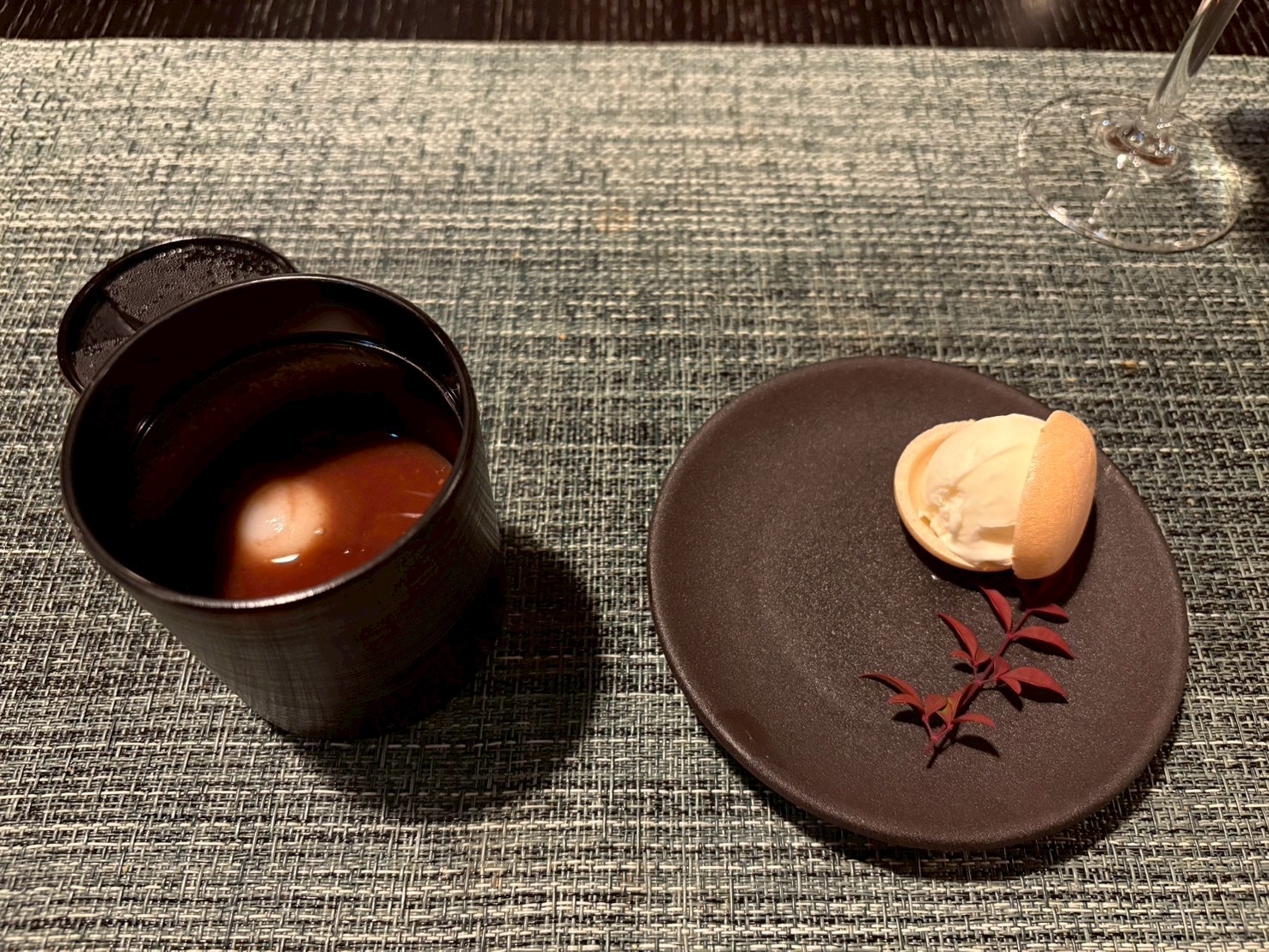 植村牧場のアイスクリームと珈琲の香るお汁粉